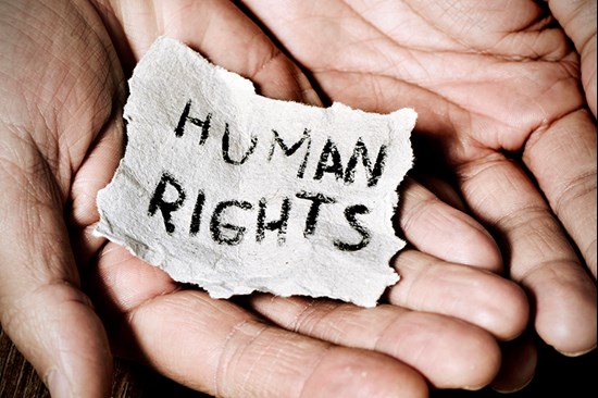 drepturile omului